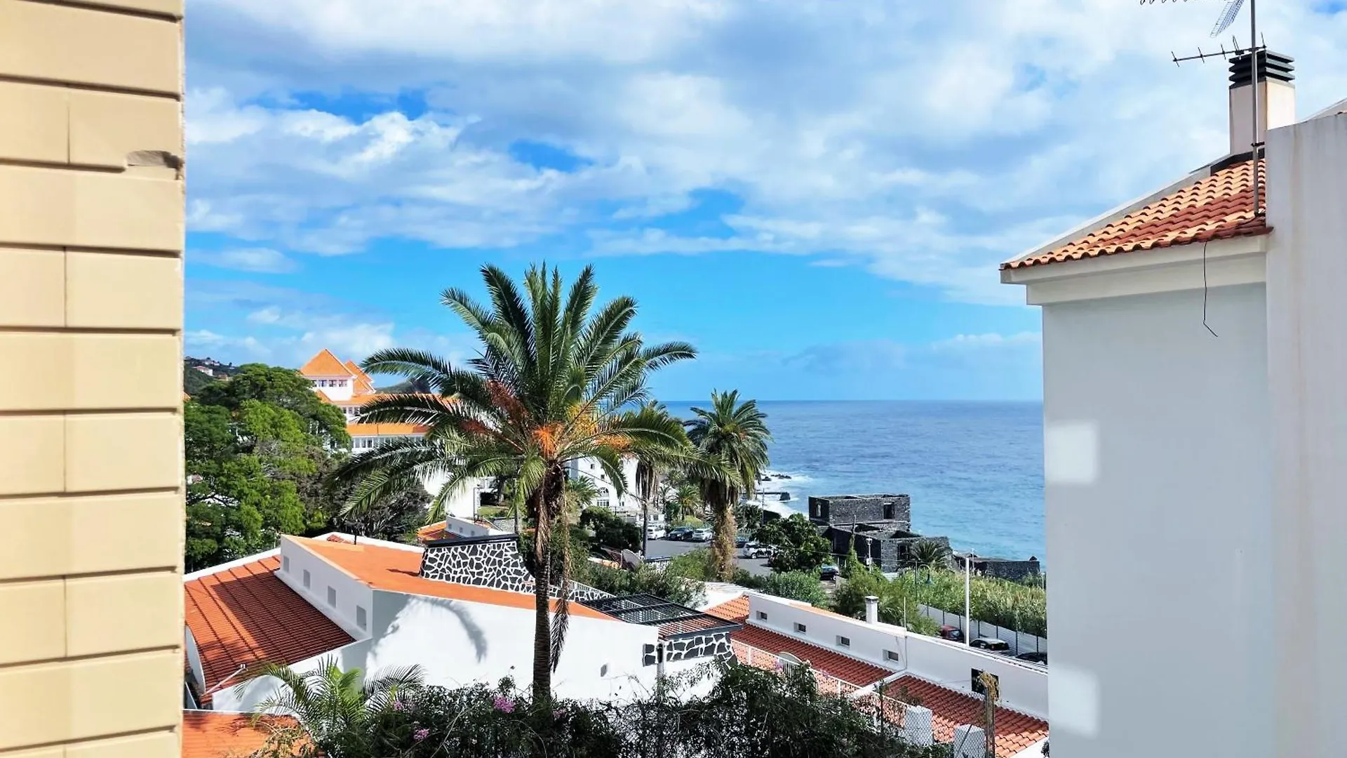 Lua Do Mar Apartment Canico